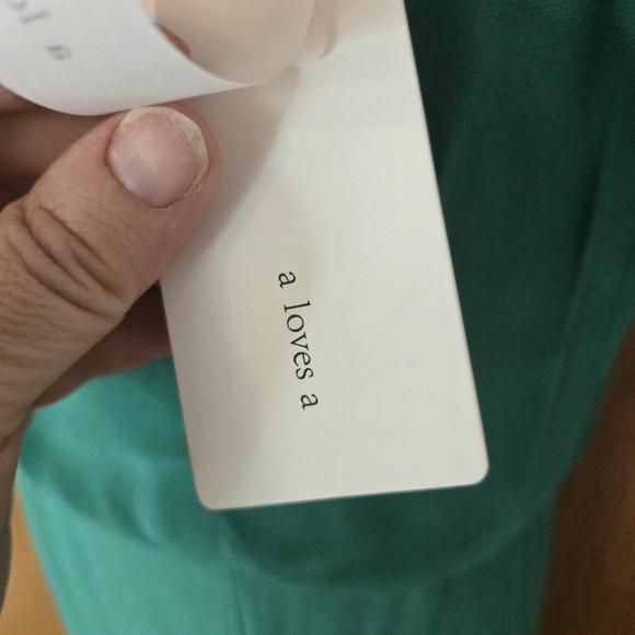 Elegant Green Women's Dress - Picture 4 of 9